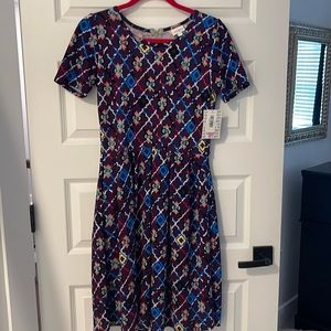 Medium Lularoe Amelia